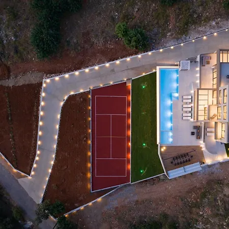 Dias Grand Villa, By Hellocrete