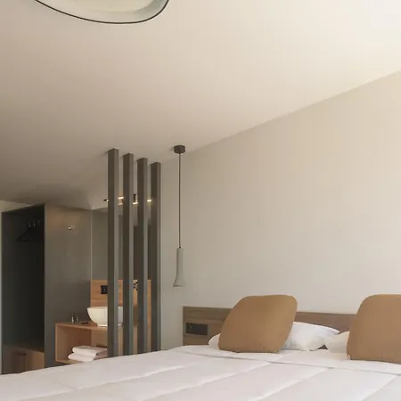 Dias Grand Villa, By Hellocrete