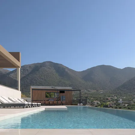 Dias Grand Villa, By Hellocrete Villa *